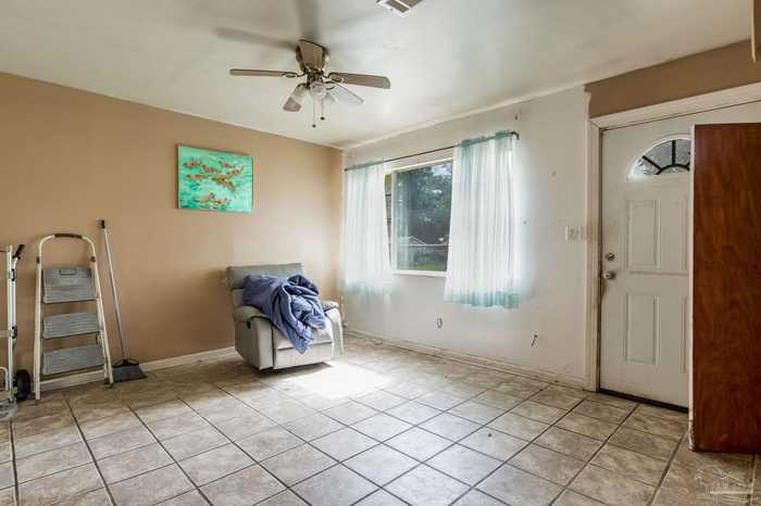 photo 2: 7328 Sachem Rd, Pensacola FL 32506