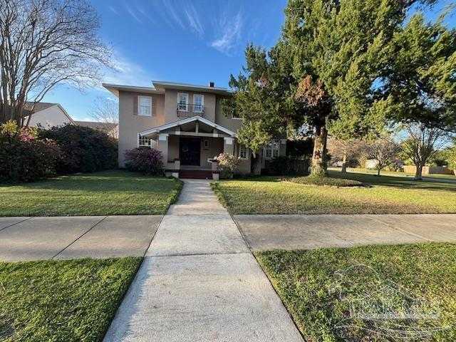 photo 1: 1724 E Jackson St, Pensacola FL 32501