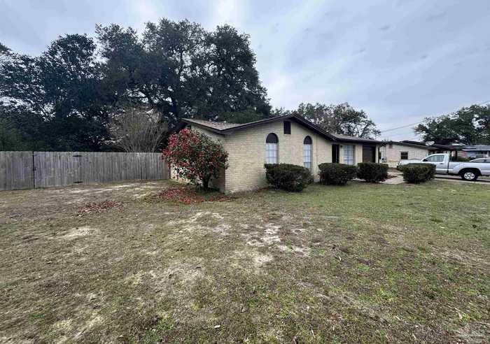 photo 2: 4549 Brian St, Pace FL 32571