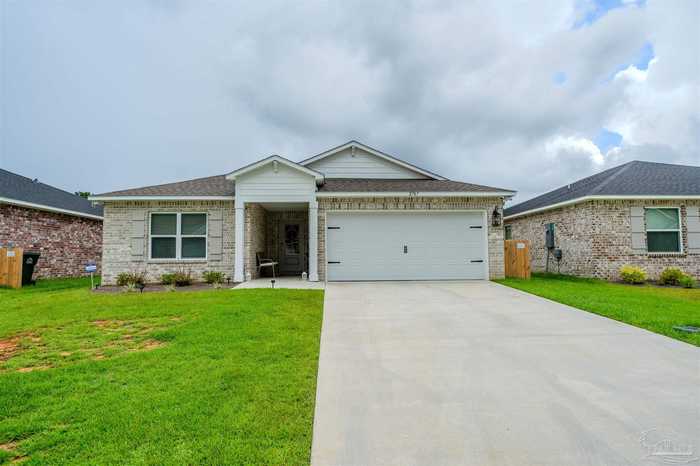 photo 1: 2767 Savannah Michelle Ln, Pensacola FL 32534