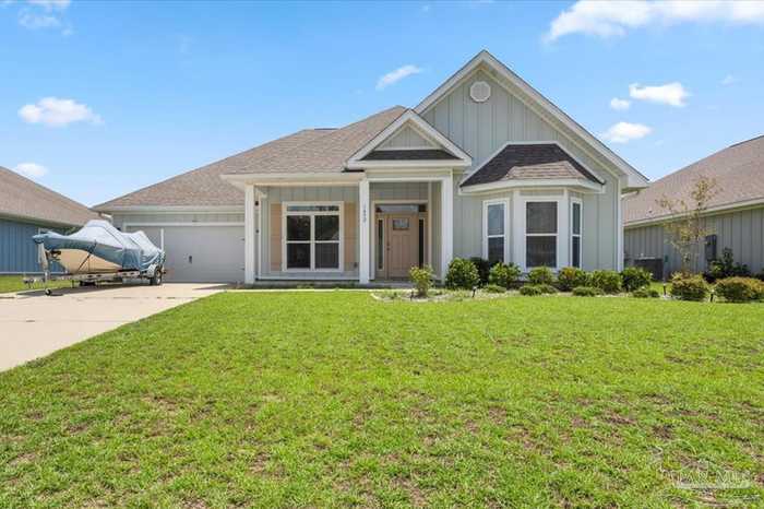 photo 1: 1452 Ballyhoo Dr, Gulf Breeze FL 32563