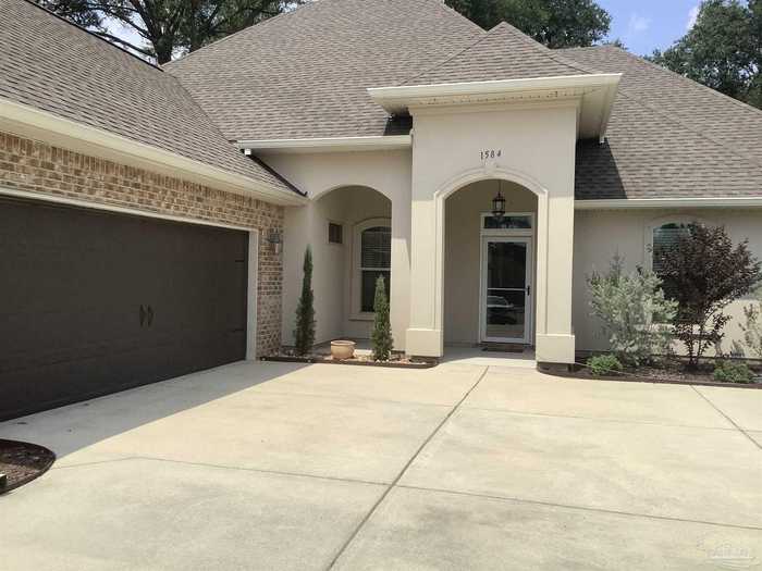 photo 1: 1584 Sawyers Ridge Cv, Pensacola FL 32533