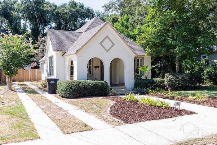 photo 2: 1911 E Mallory St, Pensacola FL 32503