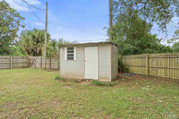 photo 25: 2100 N A St, Pensacola FL 32501