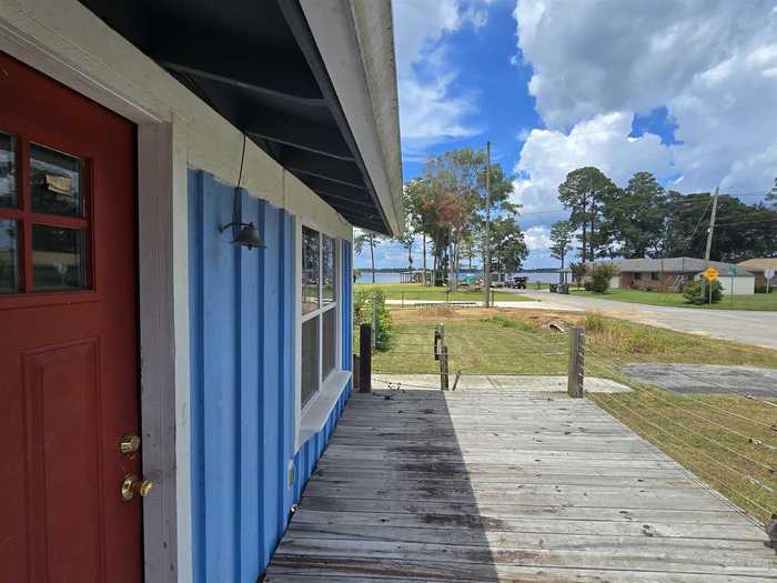 photo 2: 941 Tracy Rd, Pensacola FL 32506