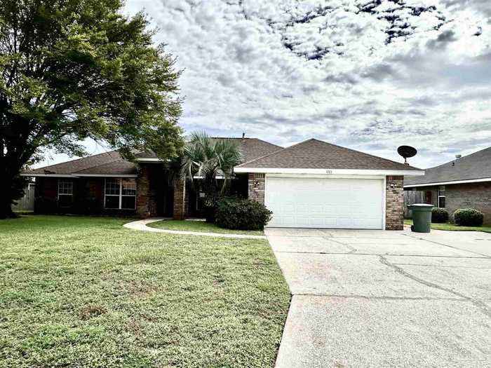 photo 1: 1223 Bartram Ln, Pensacola FL 32507