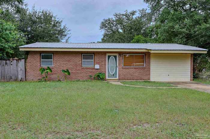 photo 1: 704 N 79th Ave, Pensacola FL 32506