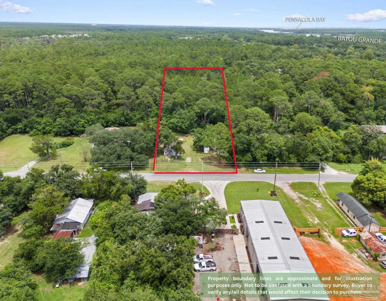 photo 2: 2550 Dog Track Rd, Pensacola FL 32506