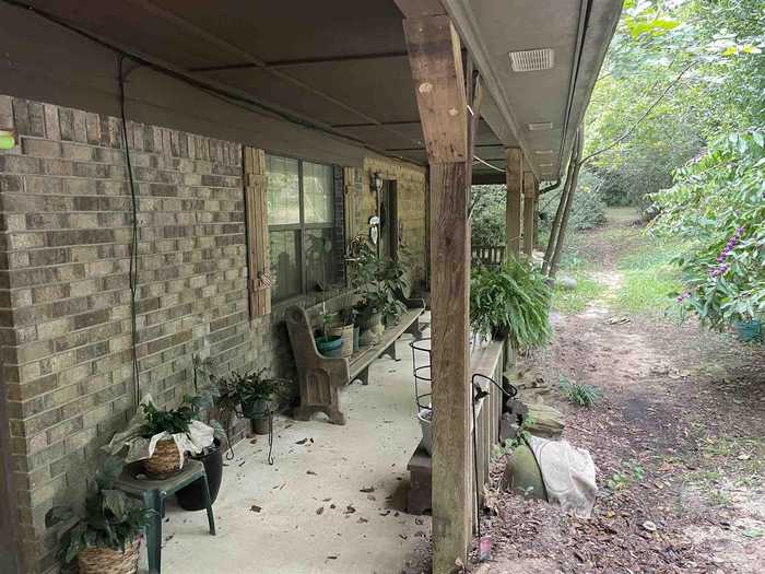 photo 1: 6640 Frank Reeder Rd, Pensacola FL 32526