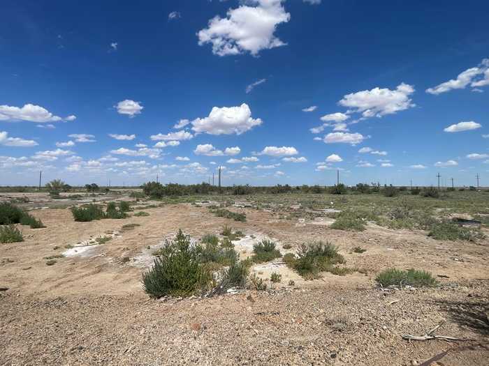 photo 14: I-20, Pecos TX 79772