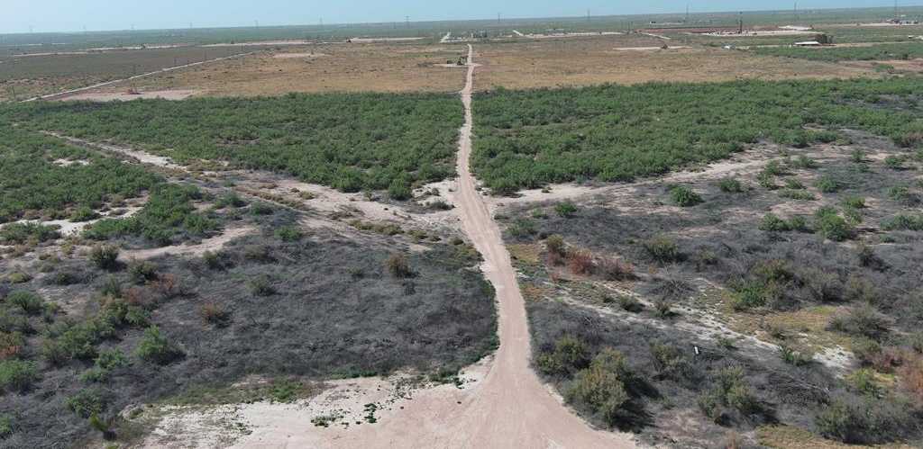 photo 1: County Rd 170, Midland TX 79706