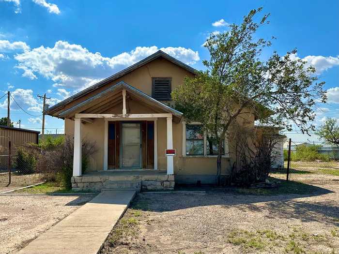 photo 1: 1105 N Front, Fort Stockton TX 79735
