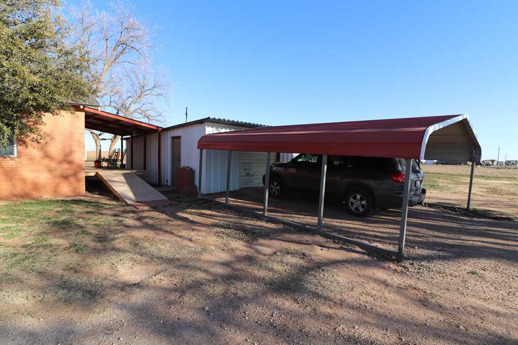 photo 3: 2062 County Rd C3351, Stanton TX 79782