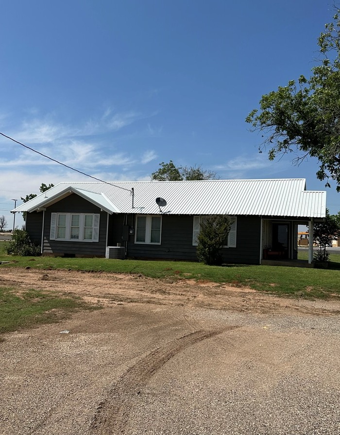 photo 2: 2024 Roby Hwy, Snyder TX 79549