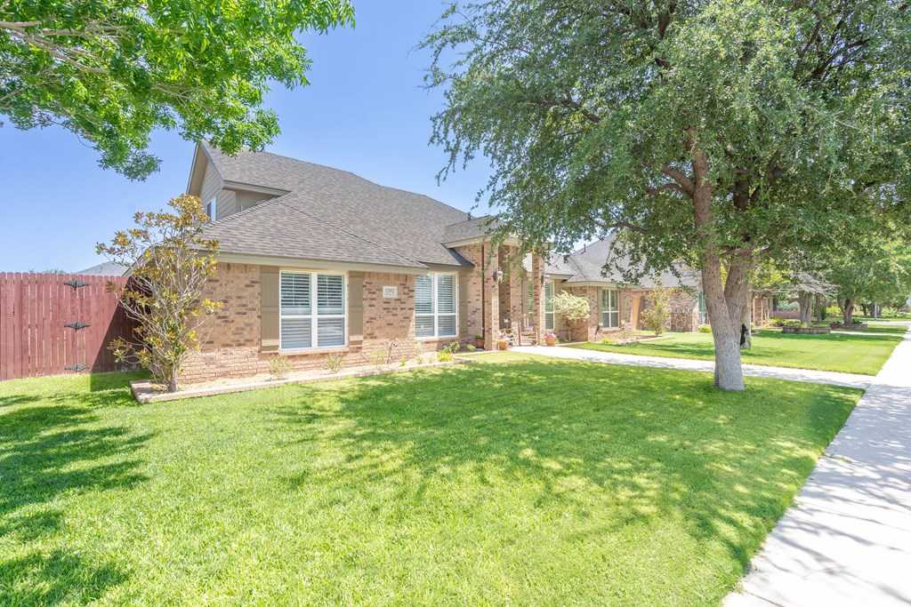 photo 3: 1202 Telluride Dr, Midland TX 79705