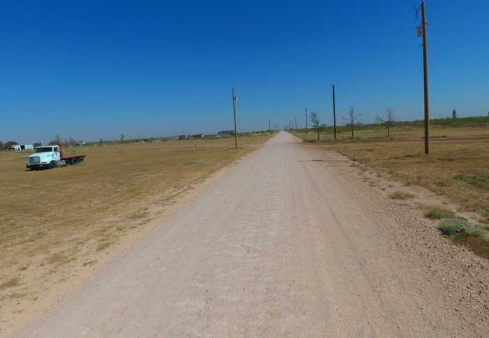 photo 2: 2598 Lampasas Dr, Midland TX 79705