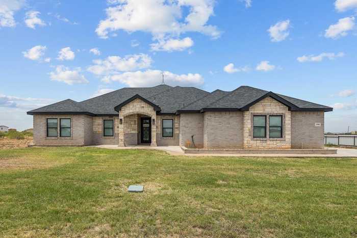 photo 1: 13909 E County Rd 113, Midland TX 79706