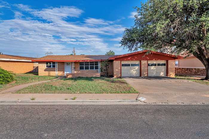 photo 2: 1202 Wilshire, Odessa TX 79761