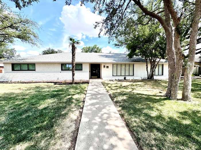 photo 1: 3107 Gulf Ave, Midland TX 79705