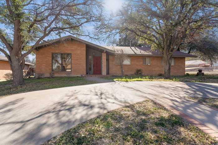 photo 1: 2919 MacAuslan, Big Spring TX 79720