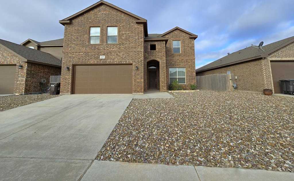 photo 1: 805 Founders Rd, Midland TX 79706