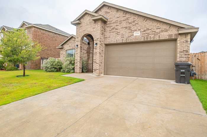 photo 2: 6706 Jamestown St, Midland TX 79706