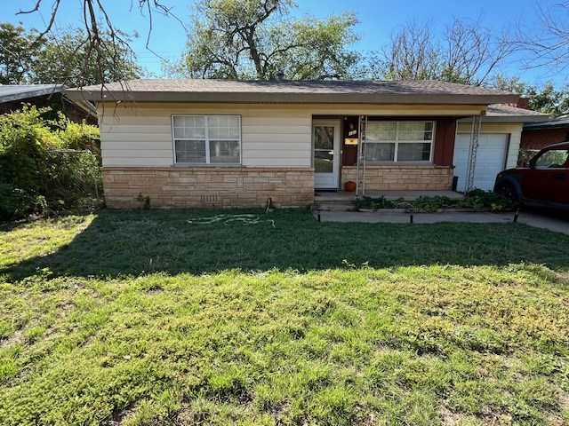 photo 2: 131 20th Place, Snyder TX 79549