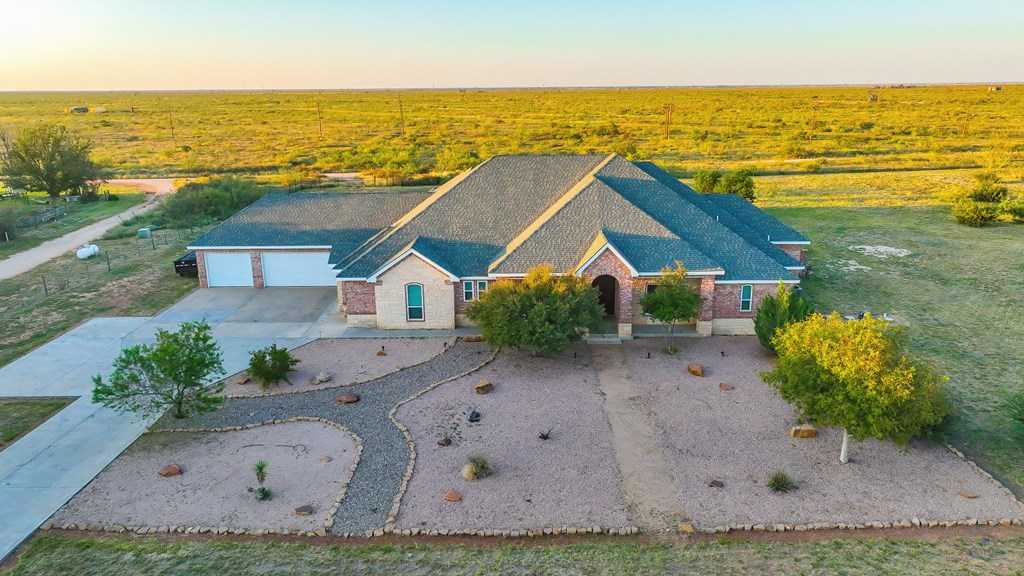 photo 2: 3 E Wavyleaf Ct, Odessa TX 79762