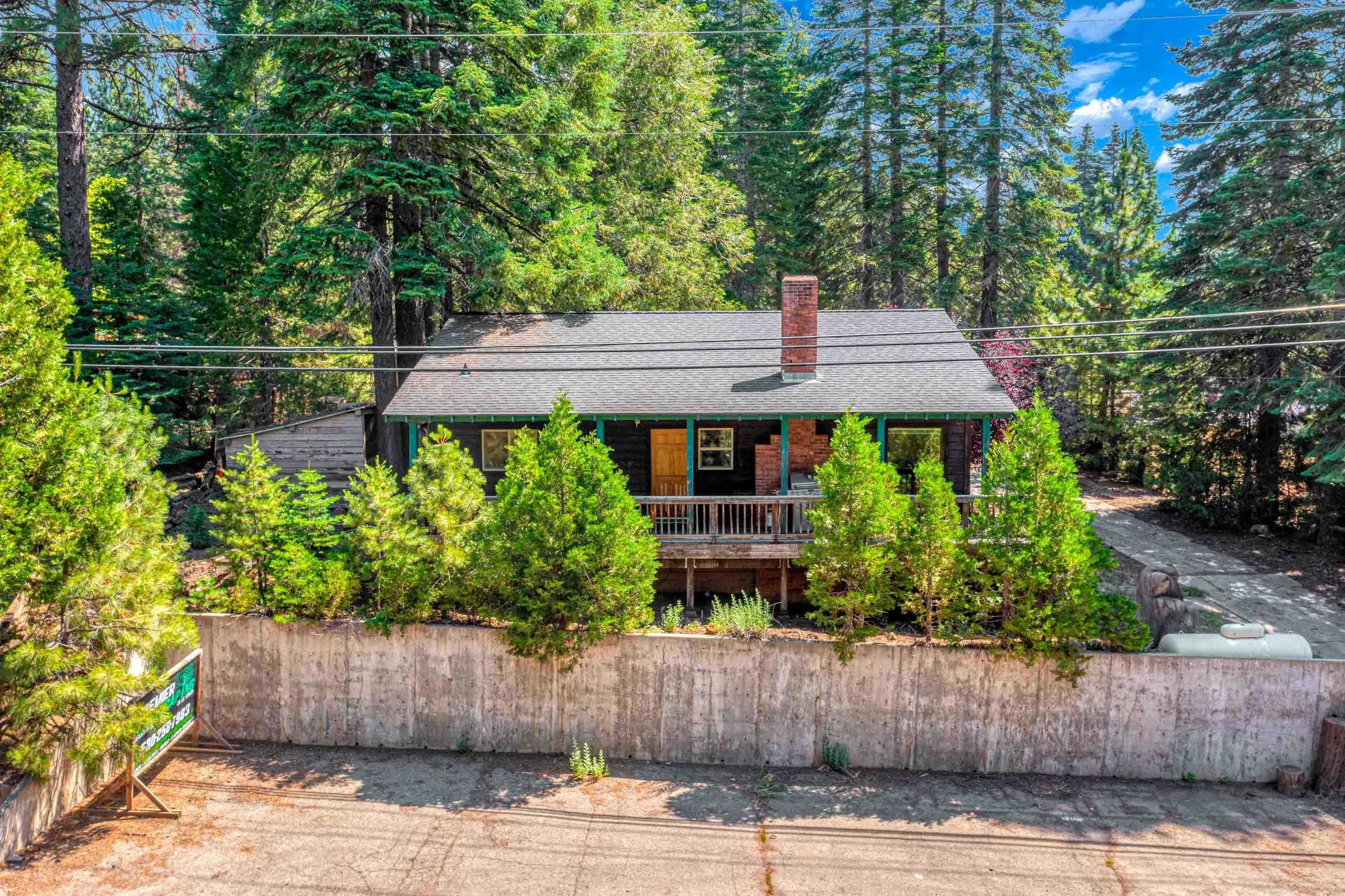 photo 1: 325 Peninsula Drive, Lake Almanor CA 96137