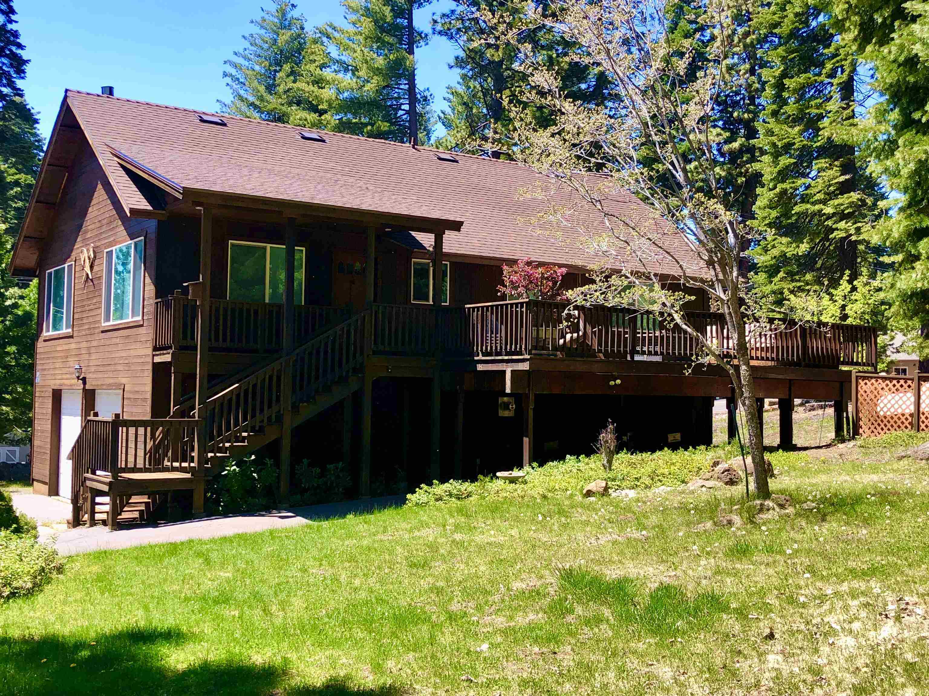 photo 1: 845 Golf Club Road, Lake Almanor CA 96137