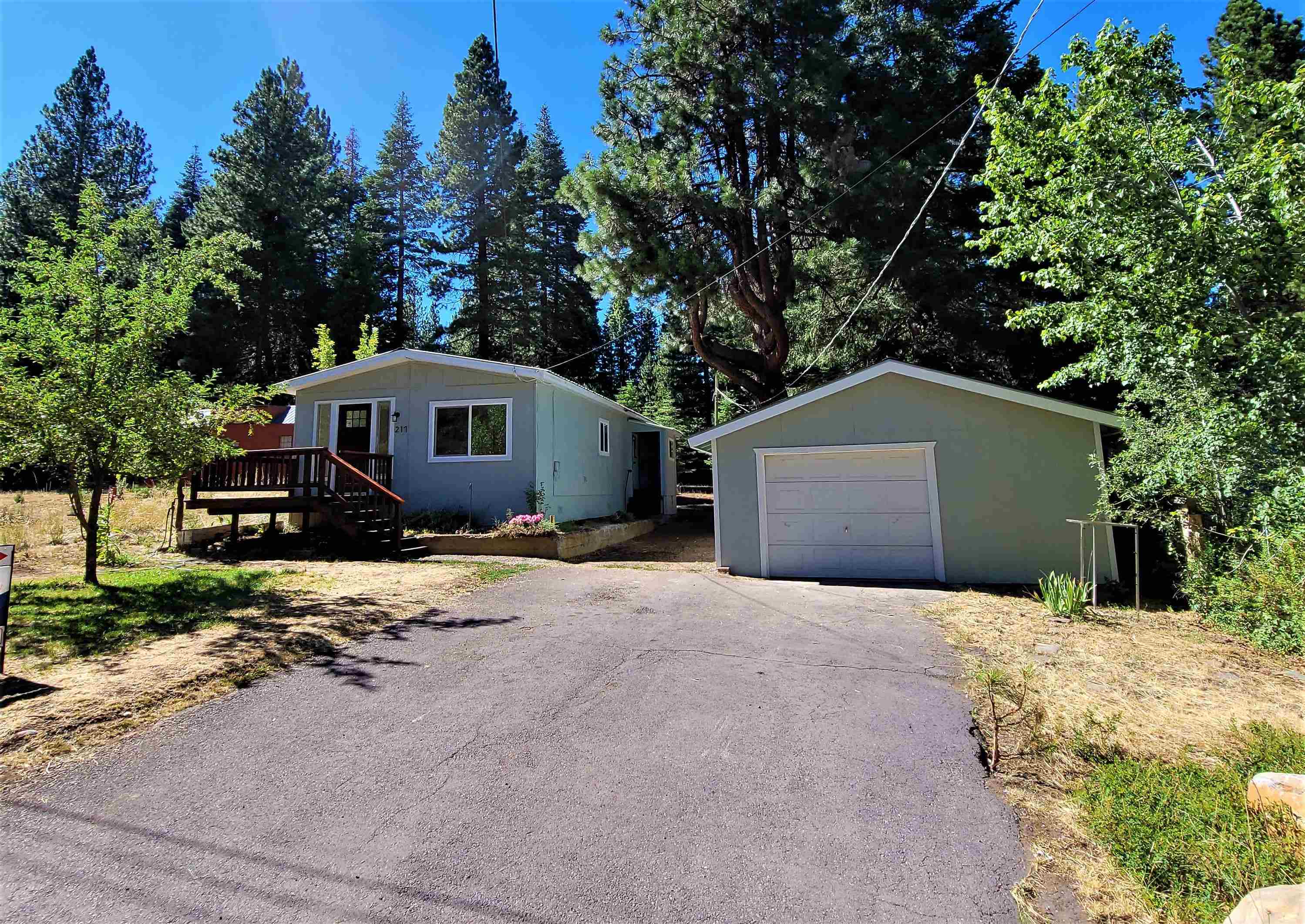 photo 1: 217 Lakeview Terrace, Lake Almanor CA 96137