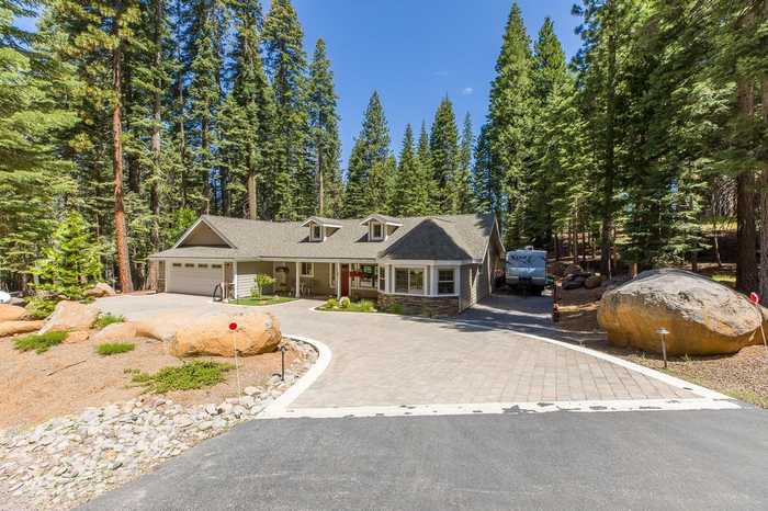 photo 1: 111 Marion Trail, Lake Almanor West CA 96020