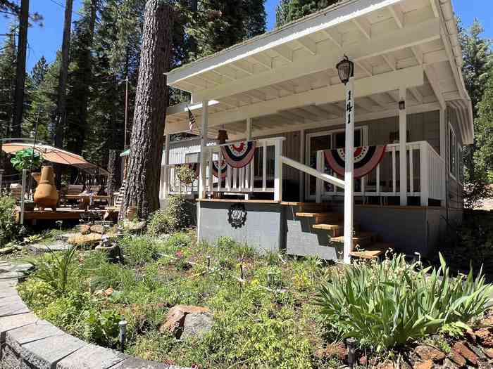 photo 2: 141 Peninsula Drive, Lake Almanor CA 96137