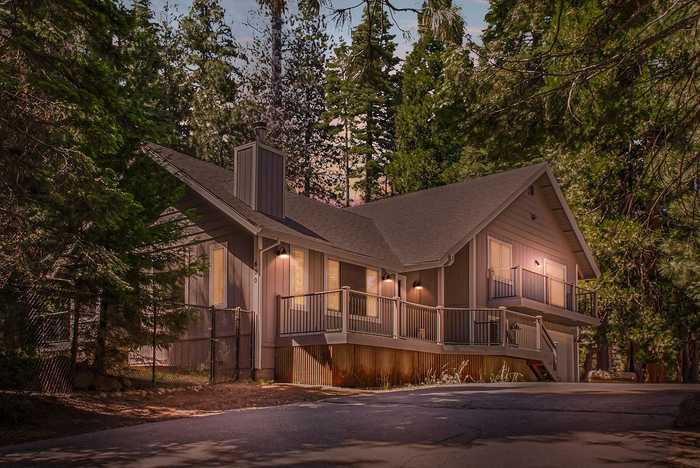 photo 2: 600 E Burnt Cedar Road, Lake Almanor CA 96137