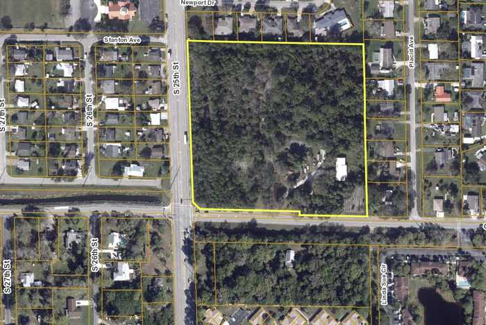 photo 1: 2400 Cortez Boulevard, Fort Pierce FL 34982