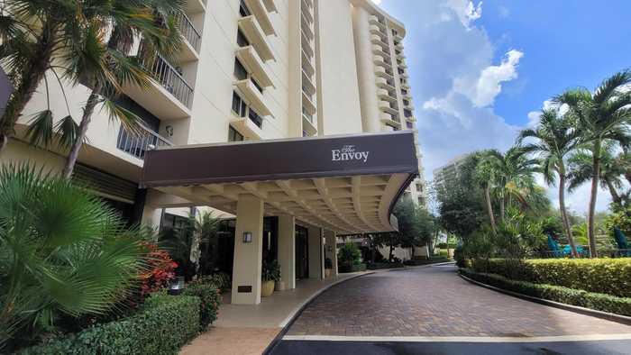 photo 1: 2480 Presidential Way Unit 601, West Palm Beach FL 33401