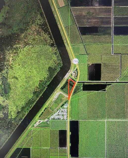 photo 3: 715 State Road 715, Belle Glade FL 33430