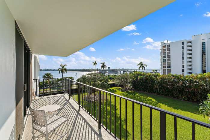 photo 2: 3800 Washington Road Unit 405, West Palm Beach FL 33405