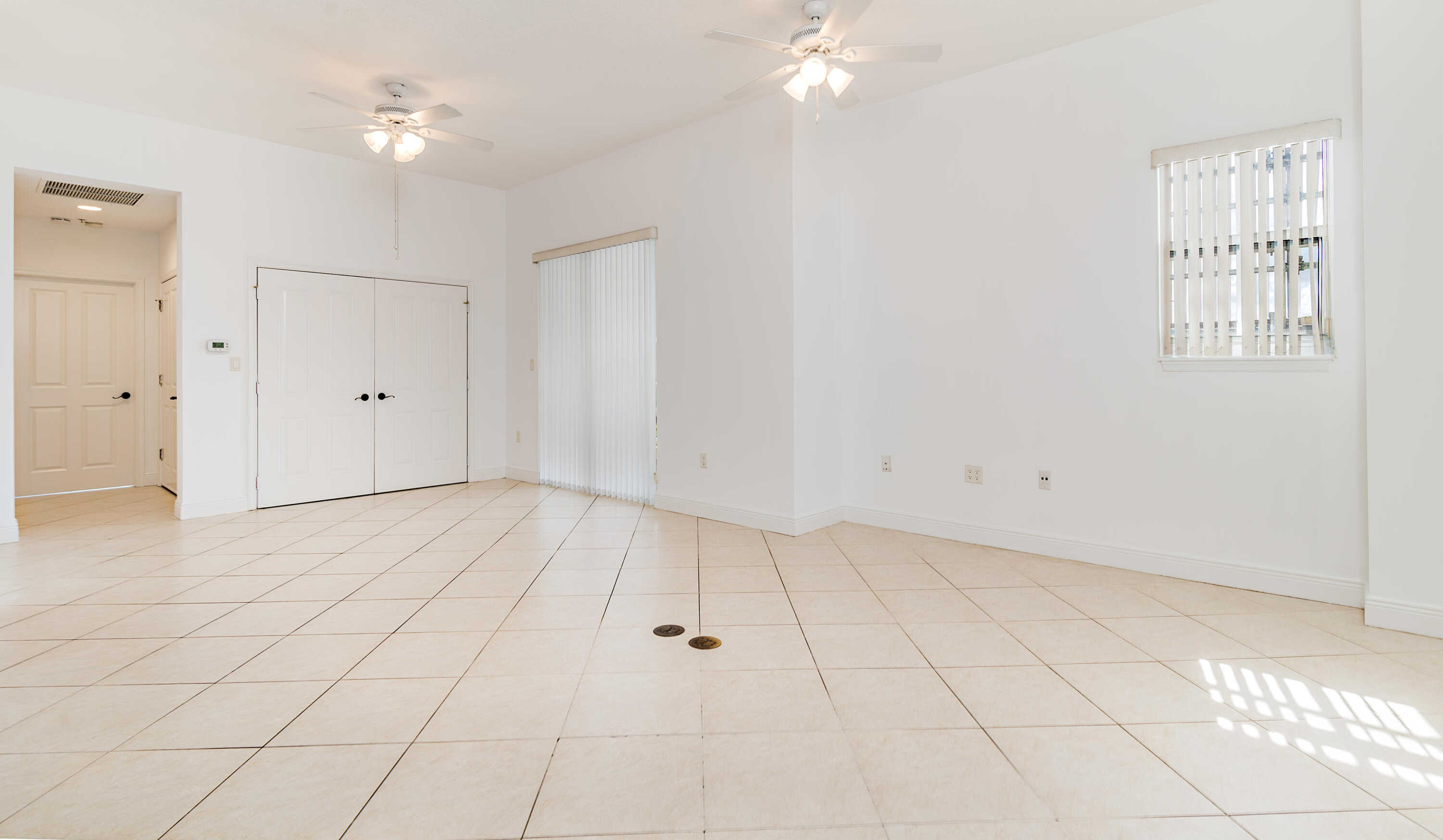 photo 2: 3940 Flagler Drive Unit 405, West Palm Beach FL 33407