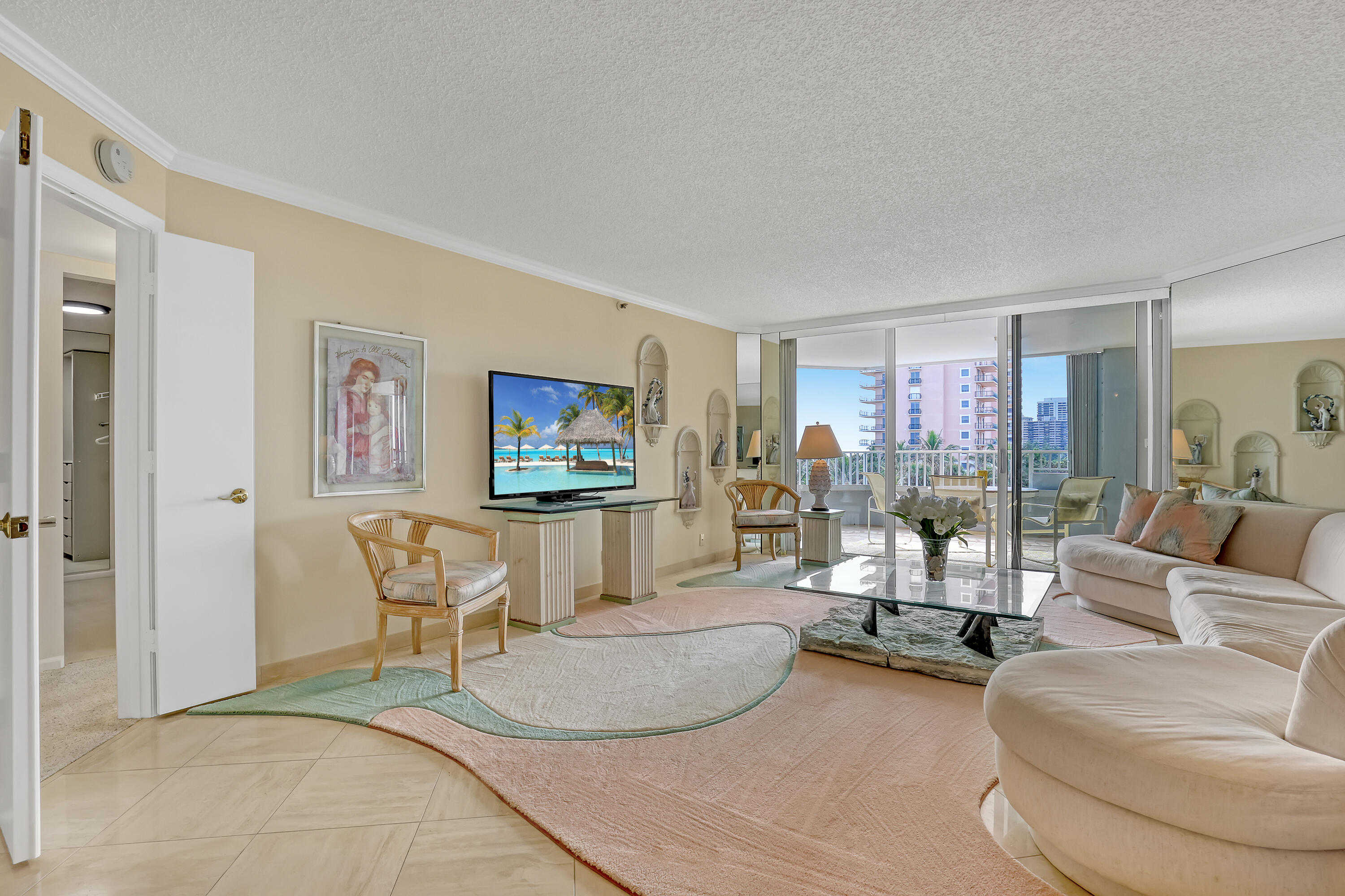 photo 3: 5200 Ocean Drive Unit 404, Singer Island FL 33404