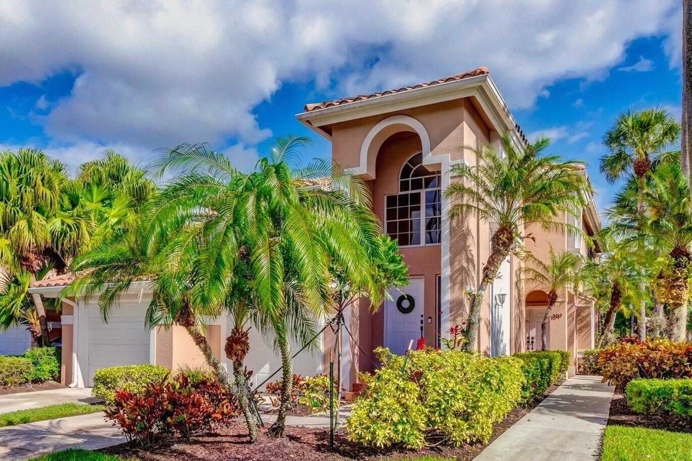 photo 1: 207 Legendary Circle, Palm Beach Gardens FL 33418