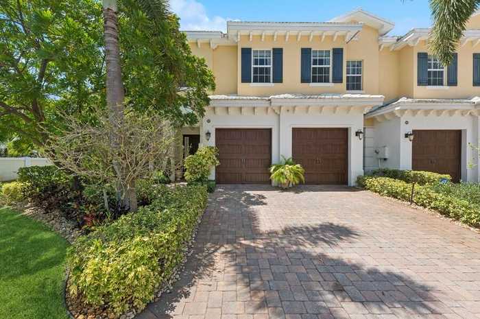 photo 1: 202 Mariner Court, North Palm Beach FL 33408