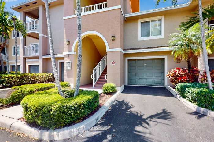 photo 2: 6573 Emerald Dunes Drive Unit 205, West Palm Beach FL 33411