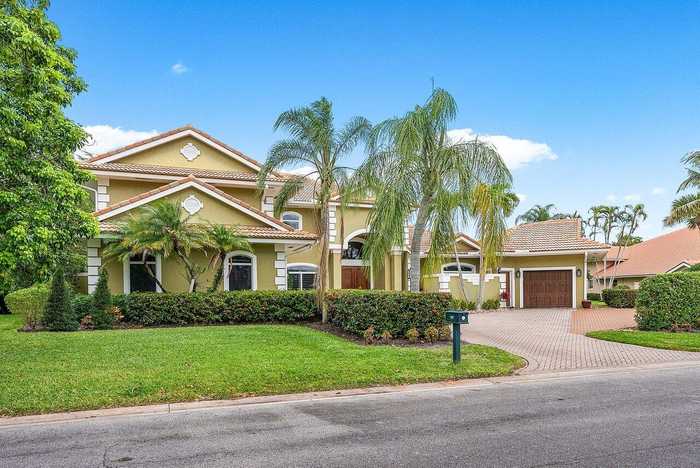 photo 2: 101 Sandbourne Lane, Palm Beach Gardens FL 33418