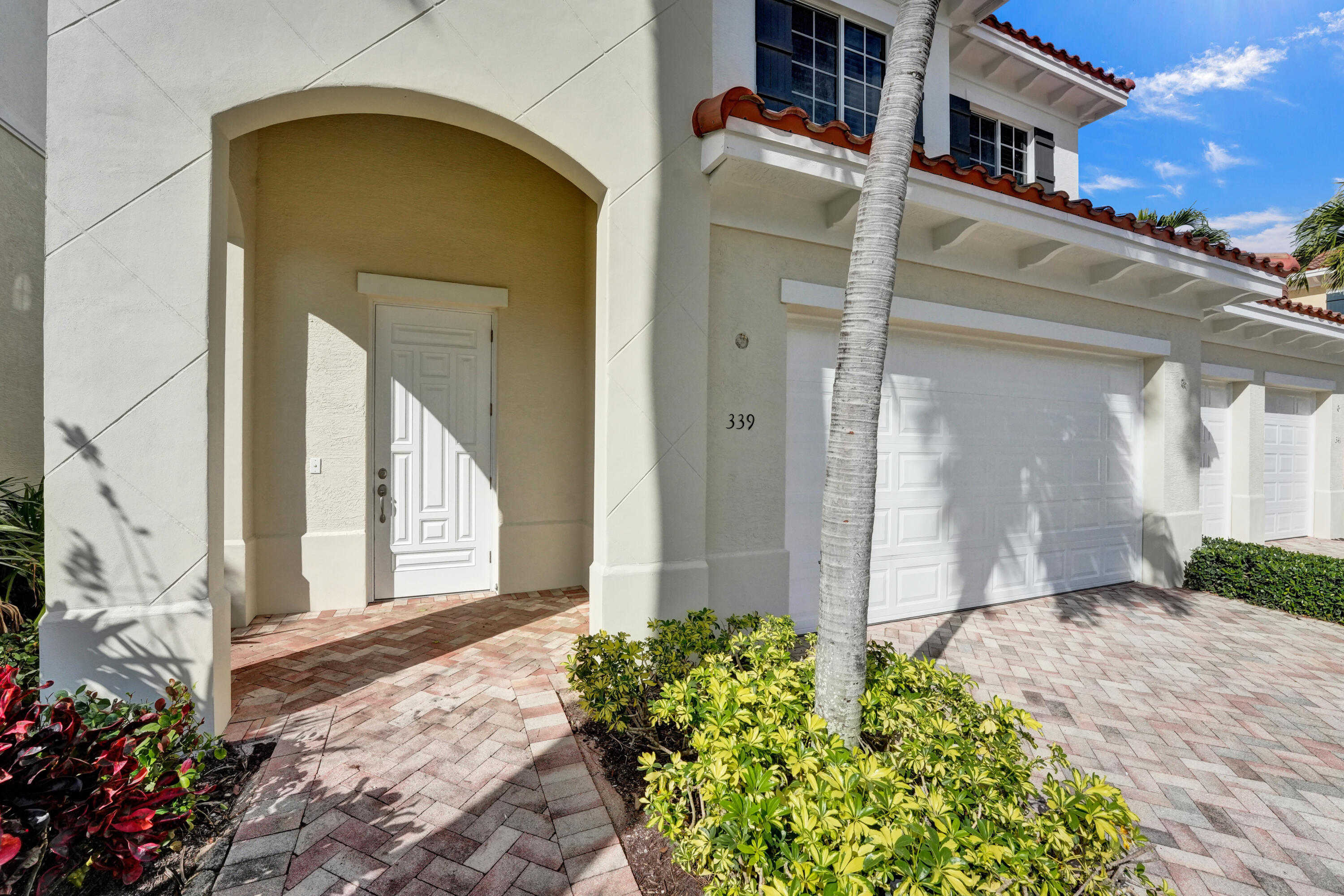 photo 3: 339 Chambord Terrace, Palm Beach Gardens FL 33410