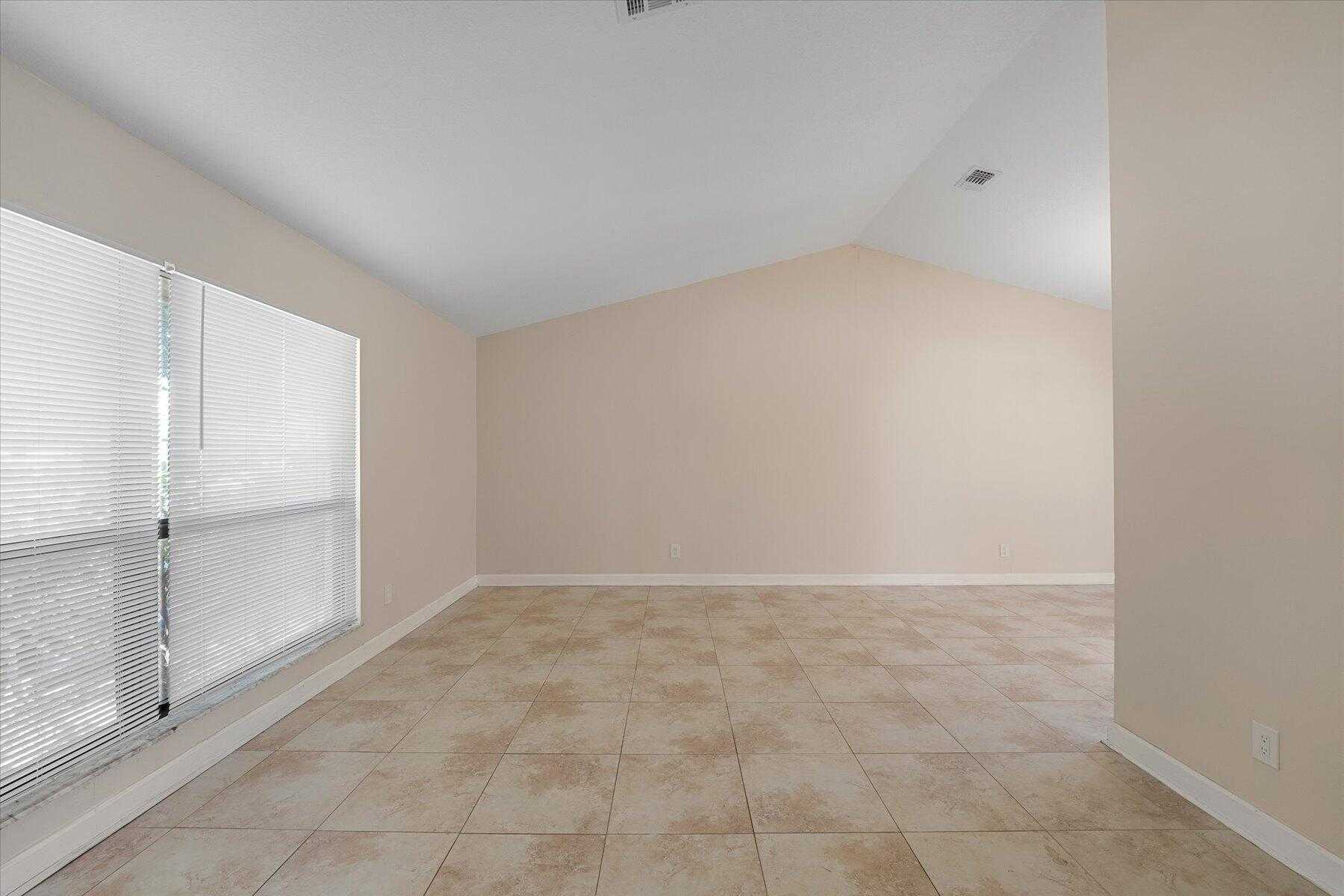 photo 1: 1886 Primrose Lane, Wellington FL 33414