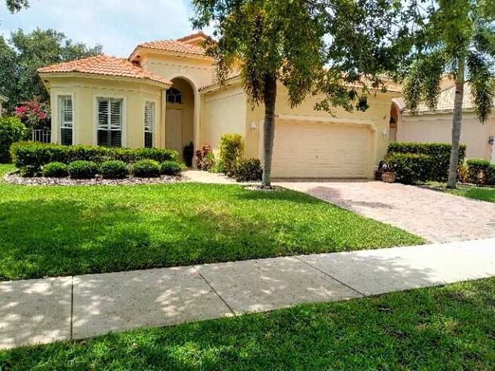 photo 1: 5909 Spring Lake Terrace, Fort Pierce FL 34951