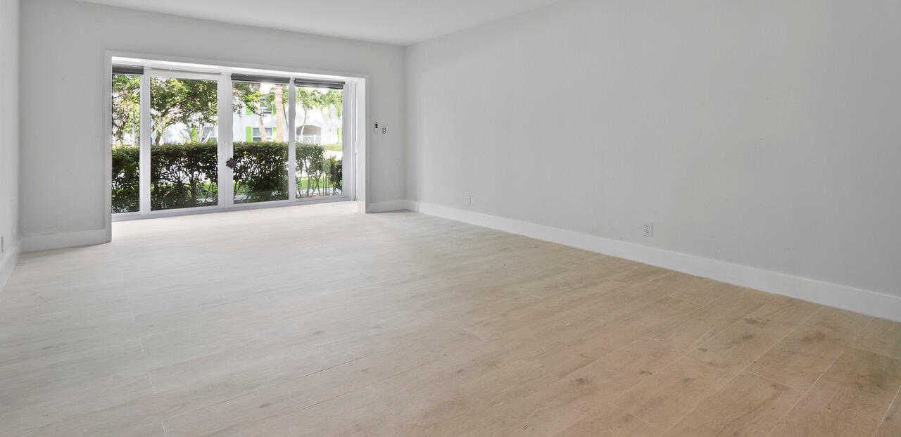 photo 3: 315 Venetian Drive Unit 4, Delray Beach FL 33483