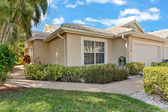 photo 1: 6106 Greenspointe Drive, Boynton Beach FL 33437