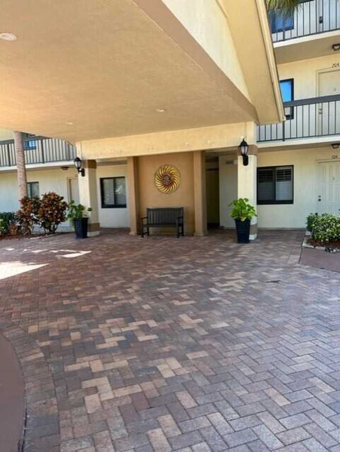 photo 1: 901 Seafarer Circle Unit 301, Jupiter FL 33477